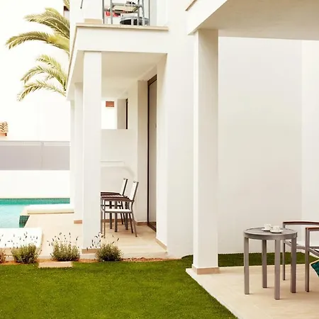 Monsuau 4 Sup - Adults Only Otel