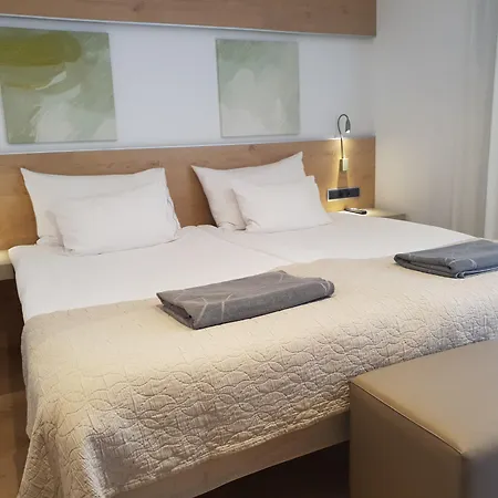 Monsuau 4 Sup - Adults Only Hotel