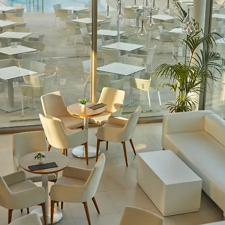 Monsuau 4 Sup - Adults Only Otel